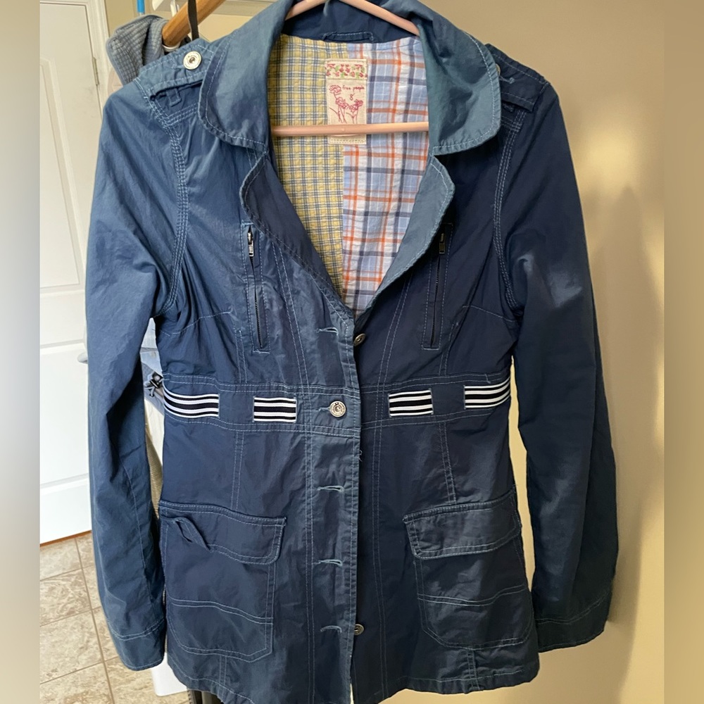 Free people blue cotton ribbon belt button down/ pocket light weight jacket 8